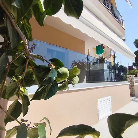 Urban * Γαστούνη