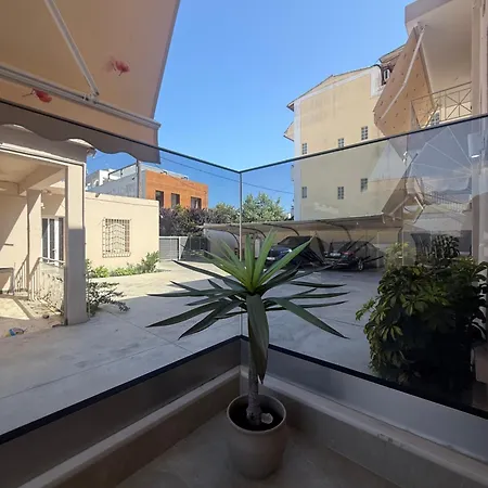Urban Apartman *