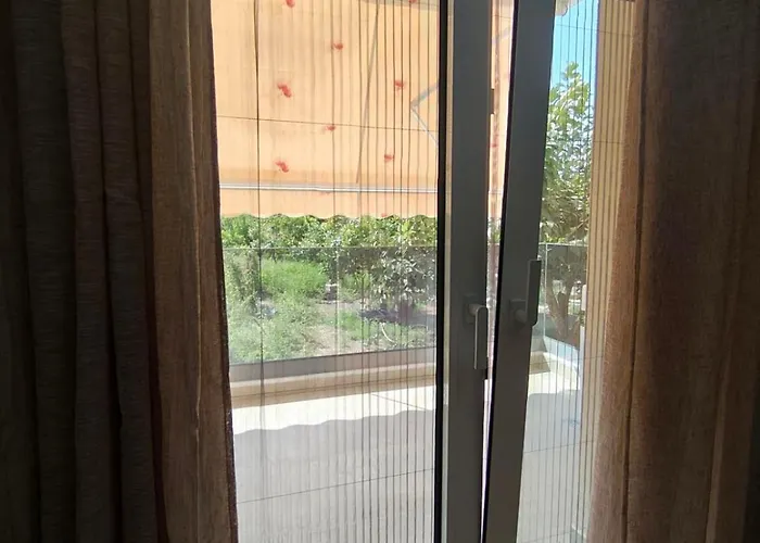 Lägenhet Urban Gastuni